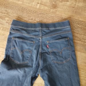Levis shaping legging